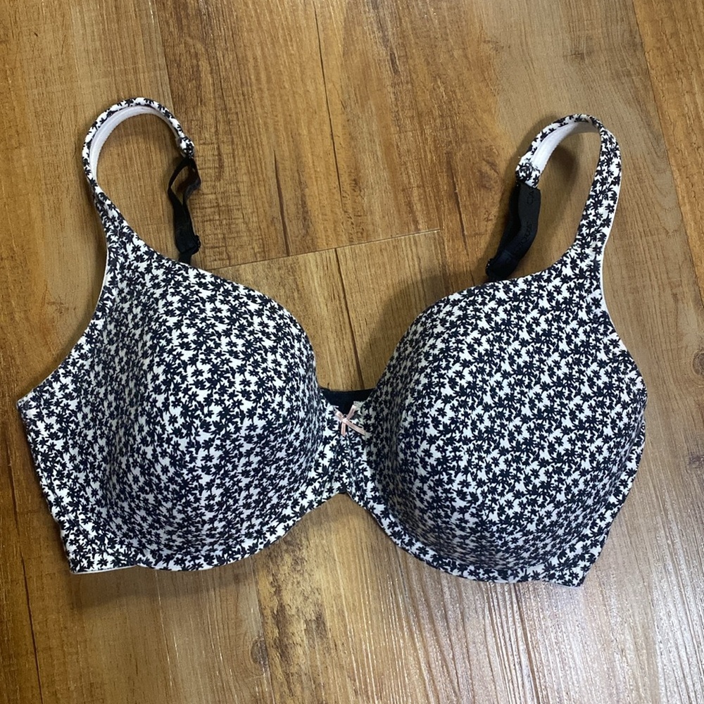 Cacique Black and White Flower-Print Underwire Bra
